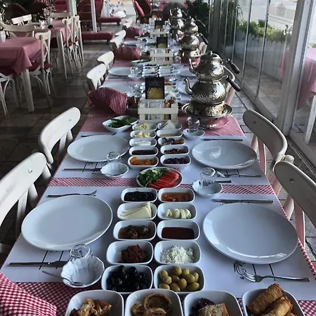 Hatunca & Restaurant