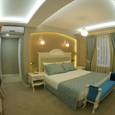 Hatunca & Restaurant 2*