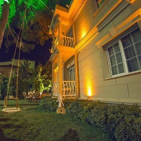 Hatunca & Restaurant Hotel